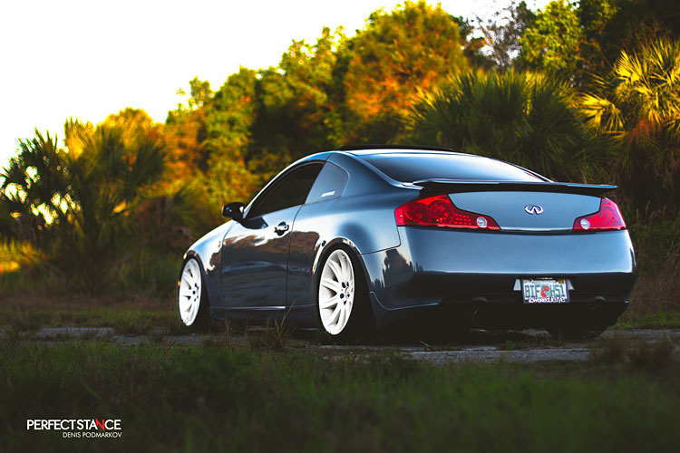 infiniti g35 rear