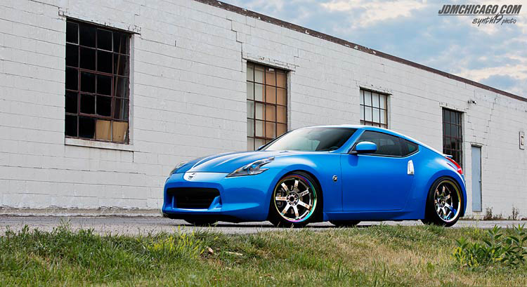 nissan 370Z blue